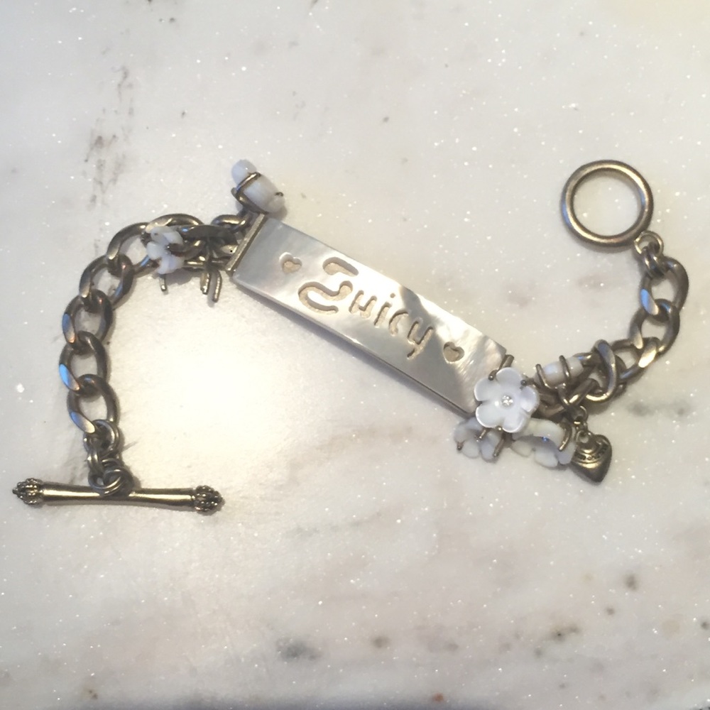 JUICY COUTURE Gold & Ivory Floral Bracelet